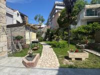 Vonkajšia záhrada v ubytovaní Dalmata Garden Split