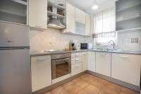 Kuchyň nebo kuchyňský kout v ubytování Apartments A&A
