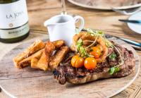 Φαγητό σε αυτό το ξενοδοχείο ή κάπου εκεί κοντά