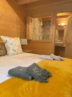 Postel nebo postele na pokoji v ubytování Chalet La Renarde