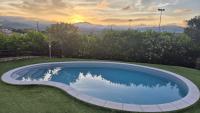 Basen w obiekcie Villa Janas con piscina privata Budoni lub w pobliżu