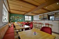 Posezení v ubytování Café und Hotel Zum Grünen Baum