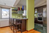 Kuchyňa alebo kuchynka v ubytovaní Elvita Athens Sea View Maisonette