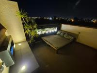 Posezení v ubytování 3 BDR House near La Zenia PRIVATE lounge terraces, fire places, BBQ, kitchen, parking