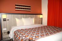 ONOMO Hotel Bamakoにあるベッド