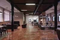 Reštaurácia alebo iné gastronomické zariadenie v ubytovaní Residencia Universitaria Resa Barcelona Diagonal