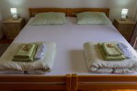 Posteľ alebo postele v izbe v ubytovaní Sea View Apartment Lighthouse With 170Mbps WiFi And Sunny Balcony
