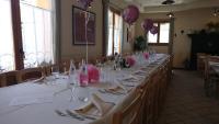 Restauracja lub miejsce do jedzenia w obiekcie La Locanda di San Biagio