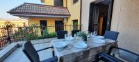 A balcony or terrace at EVE HOUSE GARDALAKE