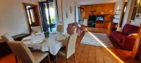 A kitchen or kitchenette at EVE HOUSE GARDALAKE