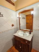 Kúpeľňa v ubytovaní Casa Rural El Campanario
