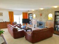 Posezení v ubytování Luxury Algarve Villa 4 Bedrooms Casa Do Luar Mágico Sea Views Perfect For Families Carvoeiro