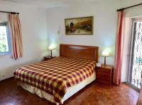 Postel nebo postele na pokoji v ubytování Luxury Algarve Villa 4 Bedrooms Casa Do Luar Mágico Sea Views Perfect For Families Carvoeiro