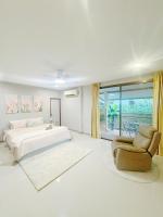 Sun and Moon Houseにあるベッド