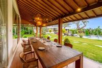 En have udenfor Mahameru Uluwatu