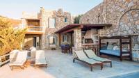 Patio alebo iná vonkajšia časť ubytovania Villa Omnia