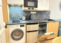 Kuchnia lub aneks kuchenny w obiekcie Elegant apartment - 2BR-5P - Champs de Mars