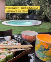 Plan piętra w obiekcie Calme et Intimité proche Avignon Piscine options au choix privée ou partagée de juin à octobre