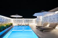 Bazén v ubytovaní Ma Maison N5, Private Heated Pool, Acropolis View alebo v jeho blízkosti