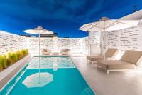 Bazén v ubytovaní Ma Maison N5, Private Heated Pool, Acropolis View alebo v jeho blízkosti