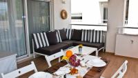 Posedenie v ubytovaní Aristotelia Gi Ikies - Olympiada Poolside Retreats