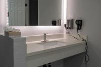 Capri Suites Anaheimの見取り図または間取り図