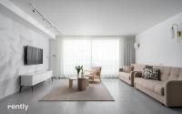 TV&#47;Unterhaltungsangebot in der Unterkunft Luxury Apartments And Studios At Sea Side By Rently