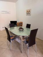 A seating area at Appartamento U scrusciu ro mari