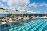 Basen w obiekcie Iberostar Selection Es Trenc -New Opening- lub w pobliżu