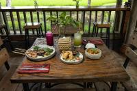 Mad i villaen eller i nærheden