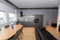 Kuchyň nebo kuchyňský kout v ubytování Luxury Loft Apartment Akureyri