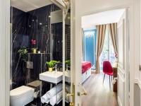Łazienka w obiekcie Merveil - Luxury Suite - Marais - Antoine I