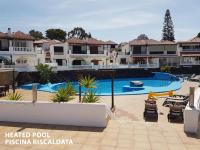 Bazén v ubytování PLAYA LAS AMERICAS PARAISO ROYAL nebo v jeho okolí
