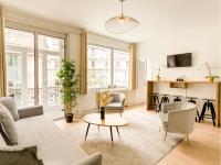 Televízia a/alebo spoločenská miestnosť v ubytovaní Cozy Apartment - Louvre - Aboukir VIII