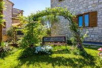 Zahrada ubytování Villa San Andrea - ideal for families, 8 adults, 2 children up to 5 years, 1 children up to 1 years
