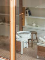 Ein Badezimmer in der Unterkunft Nostalgia Hanok Hotel