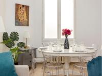 Posedenie v ubytovaní Cozy Apartment - Champs Elysees - Wagram