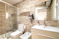 Kúpeľňa v ubytovaní Laramond Barcelona Rooms