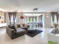 Posezení v ubytování Apartment Nina by Interhome