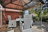 Patio nebo venkovní prostory v ubytování Villa Schöneck Villa Schöneck Appartement 2