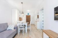 Kuchyňa alebo kuchynka v ubytovaní Osiedle Bursztynowe III by Jantar Apartamenty Kołobrzeg