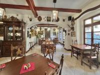 En restaurant eller et andet spisested på Resort U Jelena