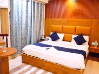 Hotel Air City Near Delhi Aiportにあるベッド