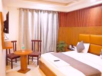 Hotel Air City Near Delhi Aiportにあるベッド