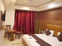 Hotel Air City Near Delhi Aiportにあるベッド