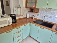 Kuchyňa alebo kuchynka v ubytovaní Apartman Sophie - 67m2- Grill - Garden