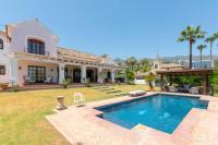 Bazén v ubytování Villa Casa Sol Encantadora villa con piscina nebo v jeho okolí