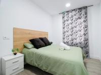 Posteľ alebo postele v izbe v ubytovaní La Maruca Beach Santander 3000