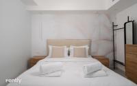 Ein Bett oder Betten in einem Zimmer der Unterkunft Luxury Apartments And Studios At Sea Side By Rently