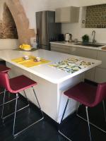 A kitchen or kitchenette at Le Cinque Pietre